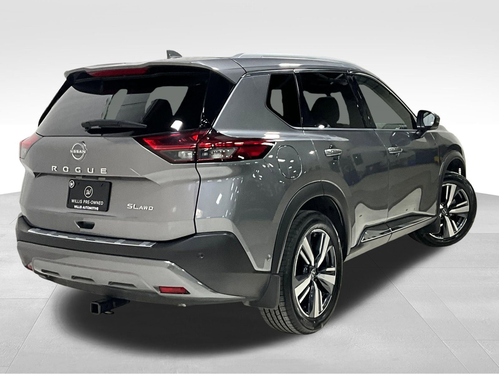 Used 2023 Nissan Rogue SL w/ SL Premium Package AWD/4WD image 5