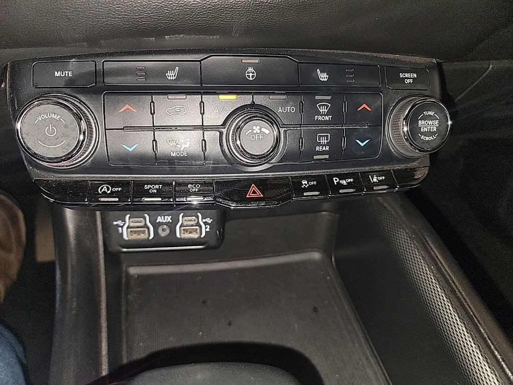 Used 2022 Dodge Durango GT image 19