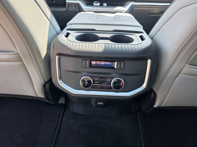 New 2027 Ford Expedition Max Platinum w/ Platinum Ultimate Package AWD/4WD image 21