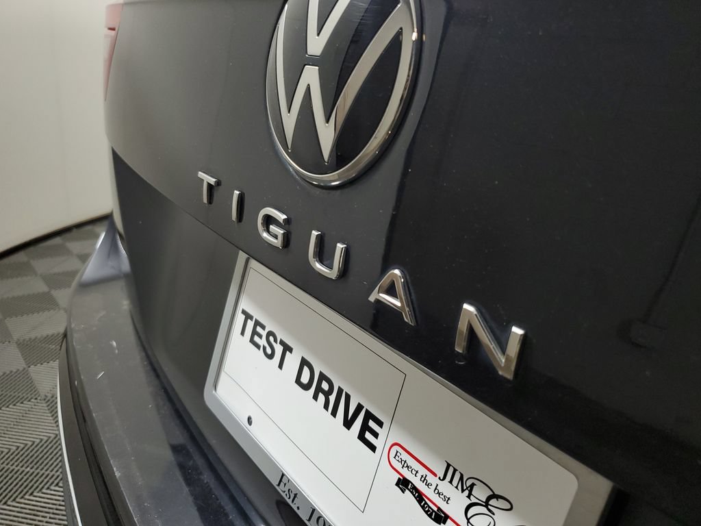 Used 2022 Volkswagen Tiguan S w/ IQ.Drive Package FWD image 4
