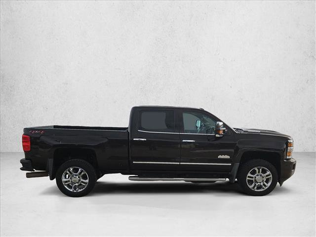 Used 2018 Chevrolet Silverado 2500 High Country w/ Duramax Plus Package image 4