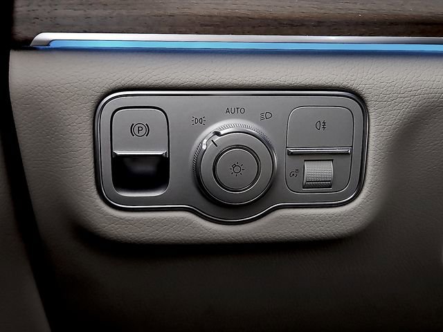 Used 2024 Mercedes-Benz GLE 450 4MATIC image 25