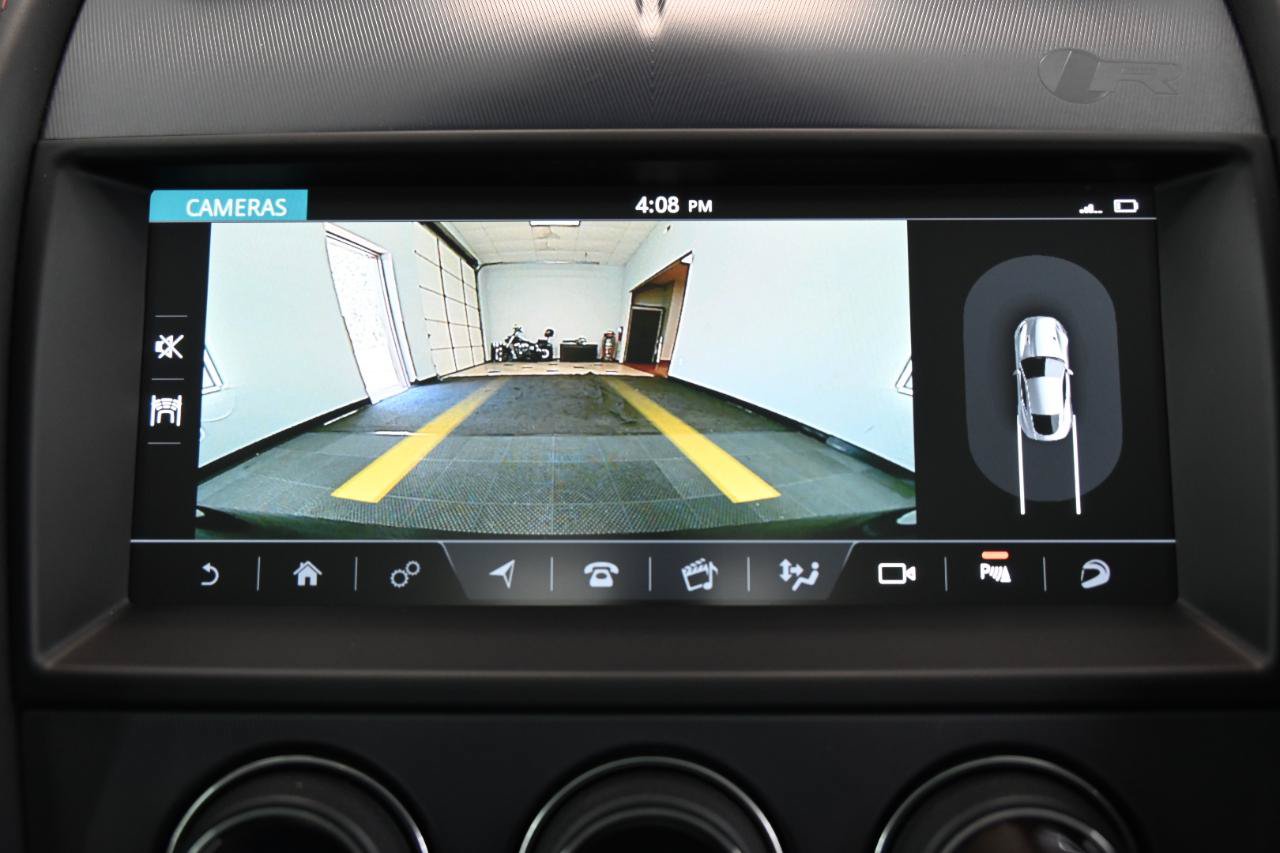 Used 2019 Jaguar F-TYPE R AWD/4WD image 34