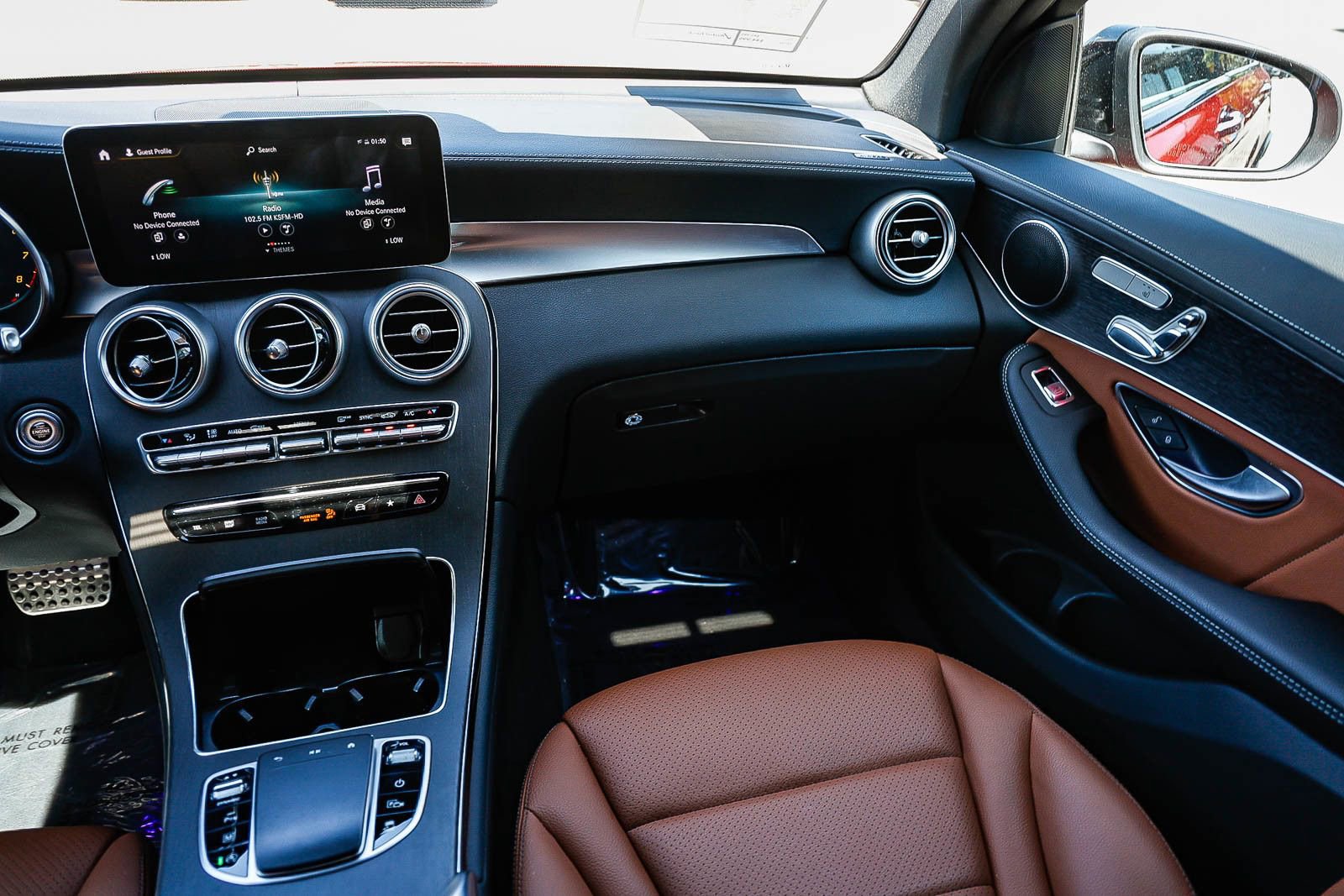 Used 2022 Mercedes-Benz GLC 300 4MATIC Coupe image 15