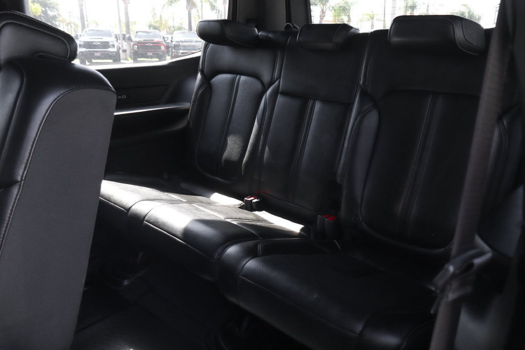 Used 2024 Jeep Wagoneer Series II RWD image 44