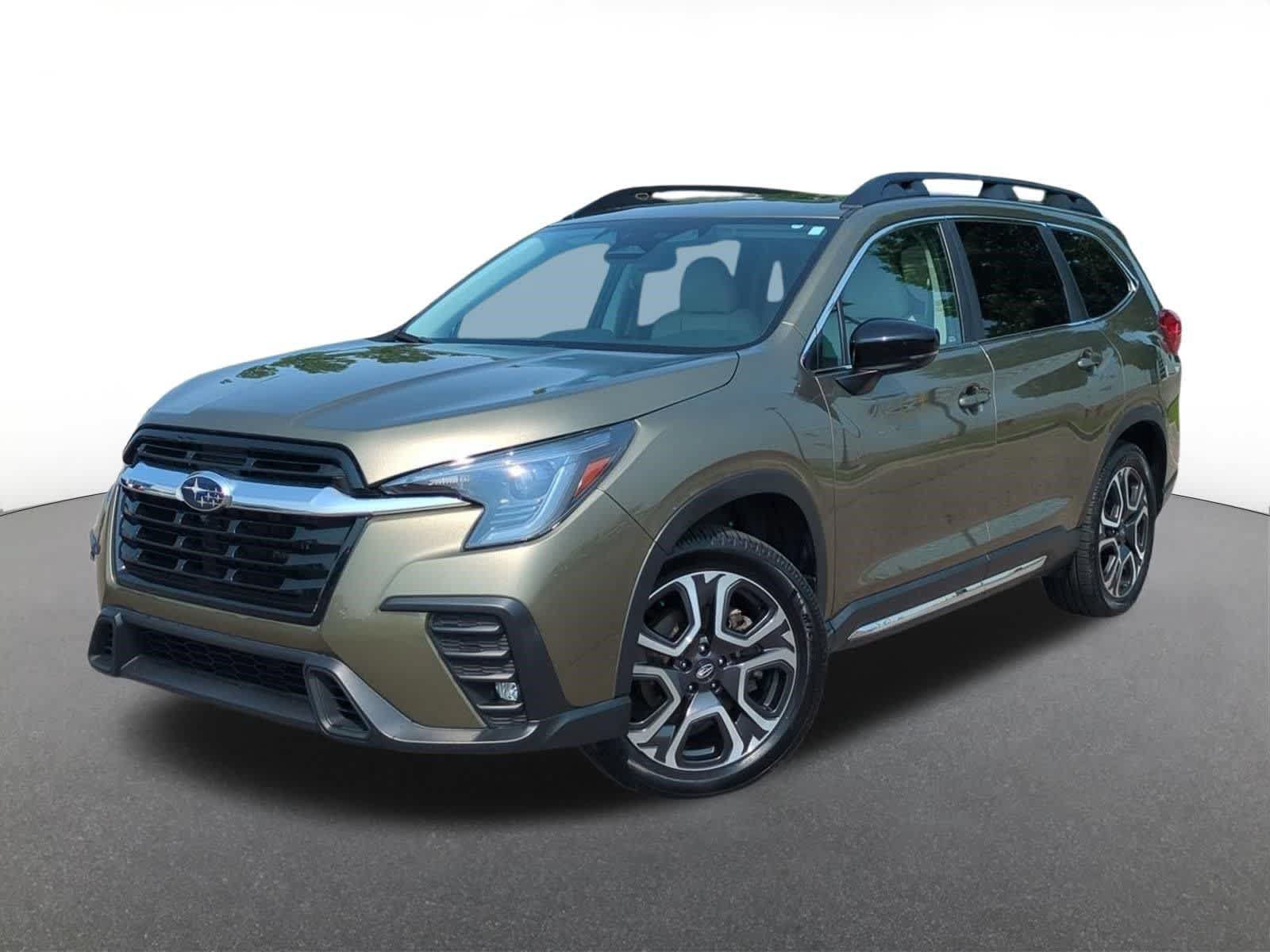 Used 2024 Subaru Ascent Limited w/ Technology Package AWD/4WD image 1