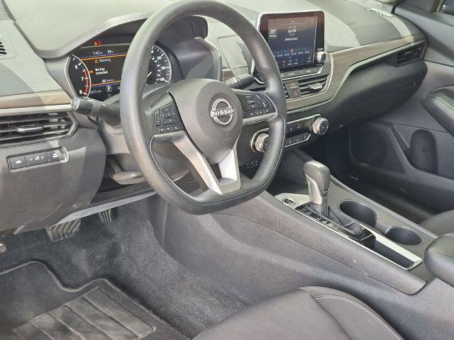 Certified 2025 Nissan Altima 2.5 SV FWD image 20