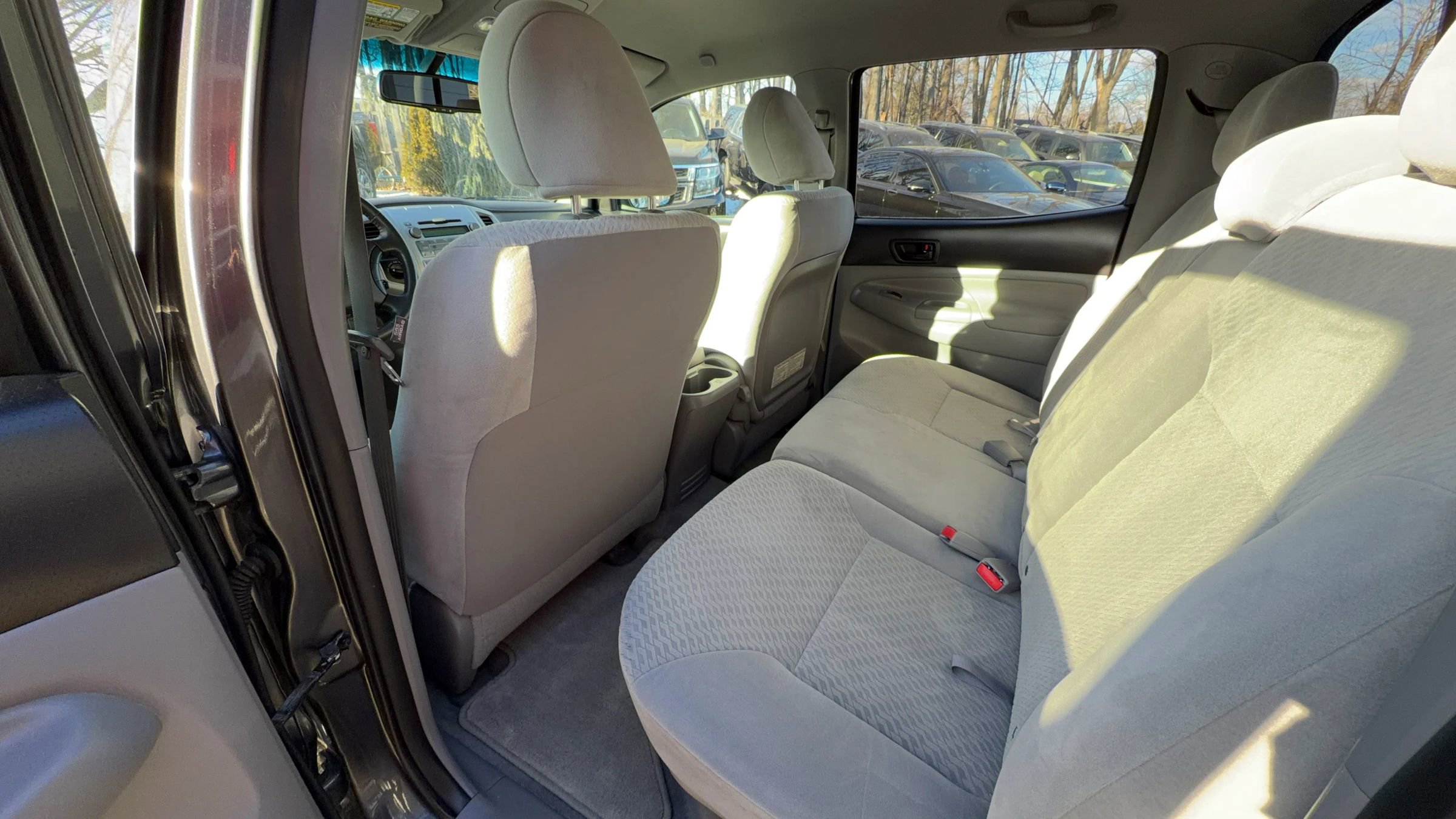 Used 2011 Toyota Tacoma 4x4 Double Cab w/ SR5 Pkg #2 image 19