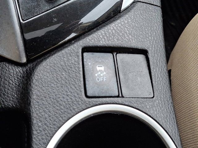 Used 2018 Toyota Corolla LE w/ LE Premium Package w/Moonroof image 28