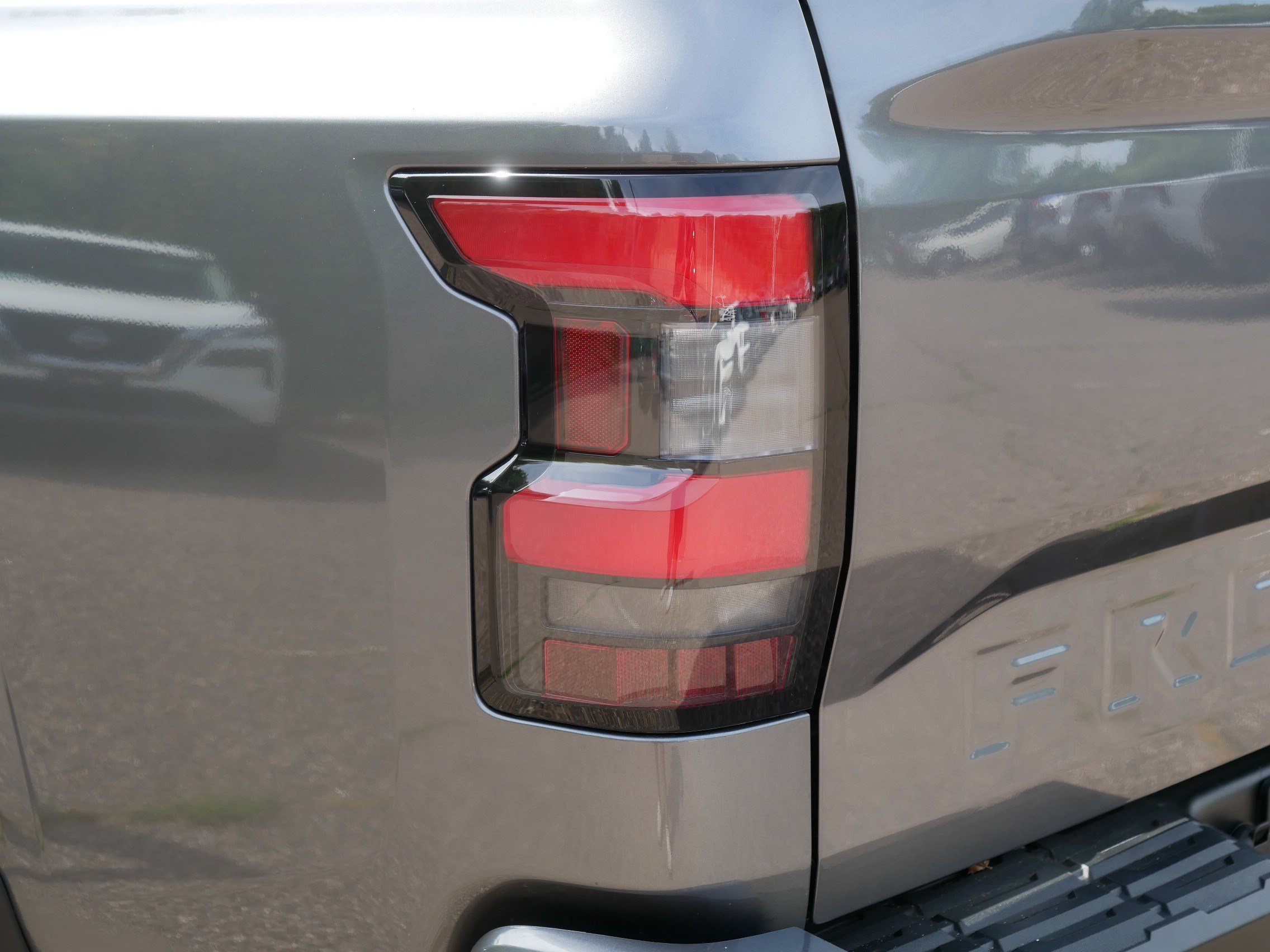 Certified 2024 Nissan Frontier SV w/ SV Convenience Package AWD/4WD image 17