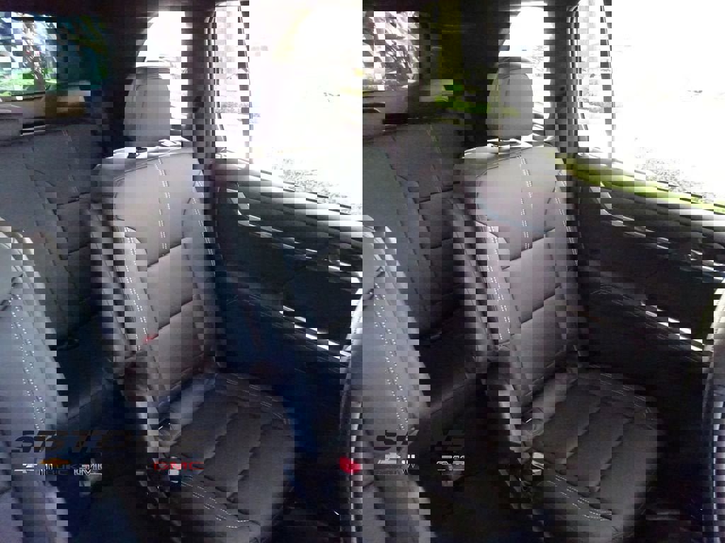 New 2026 GMC Acadia Elevation w/ Black Edition image 17