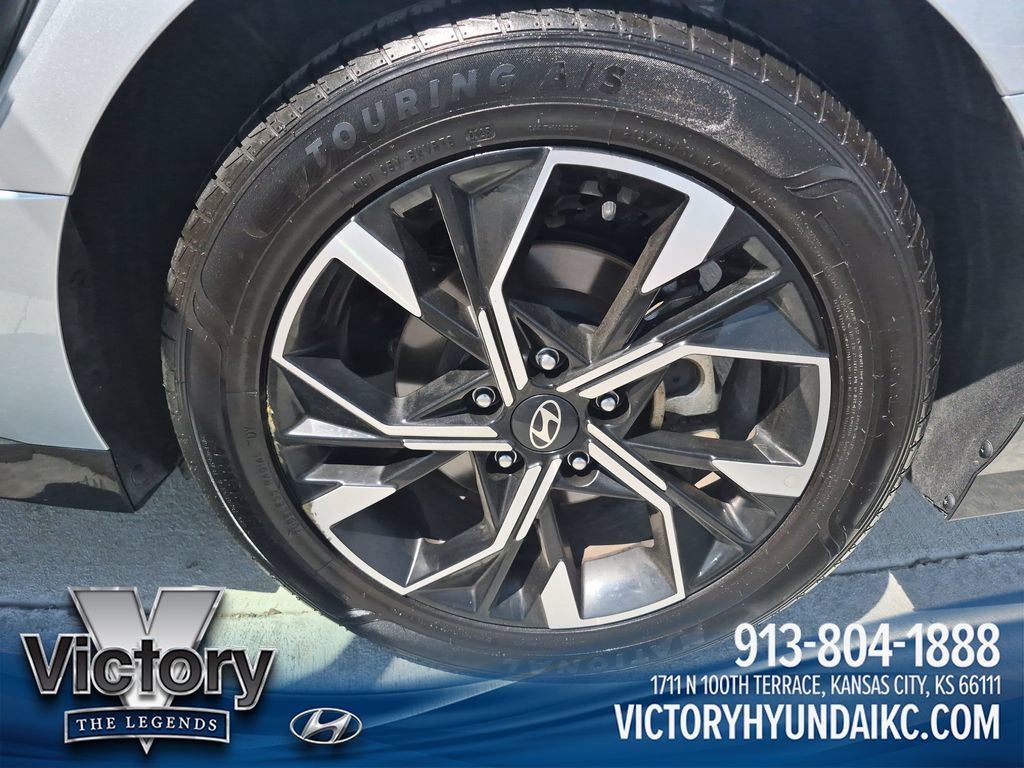 Used 2025 Hyundai Sonata SEL FWD image 25