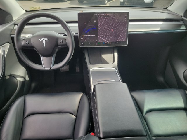 Used 2022 Tesla Model Y Long Range AWD/4WD image 16