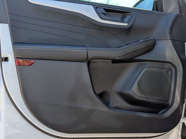 Used 2022 Ford Escape SE w/ Convenience Package image 10