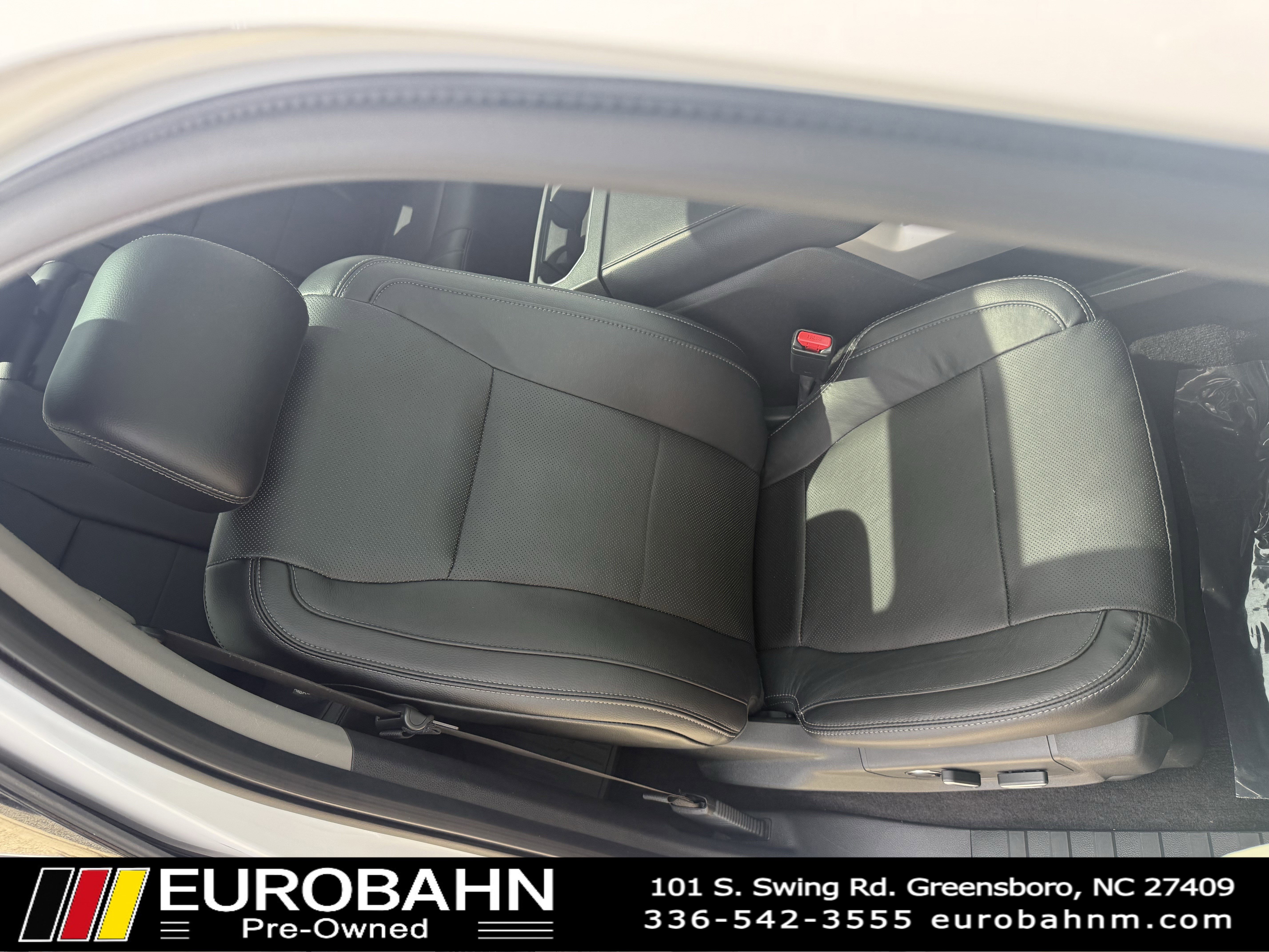 Used 2016 Ford F150 Lariat w/ Equipment Group 502A Luxury image 22