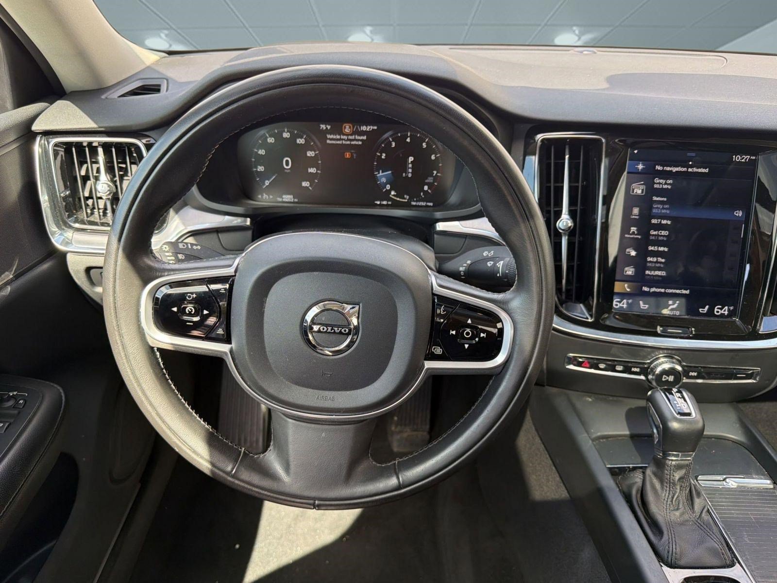 Used 2020 Volvo S60 T5 Momentum FWD image 26