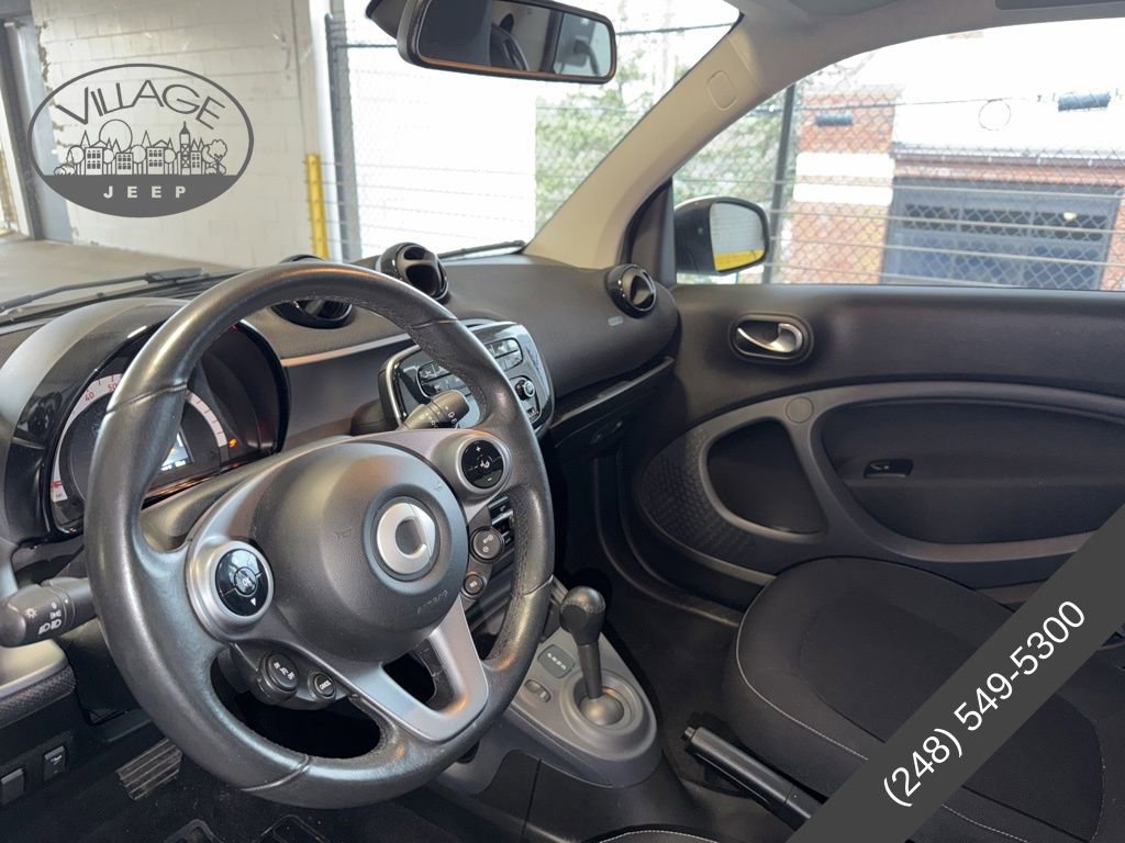 Used 2018 smart fortwo electric drive image 9