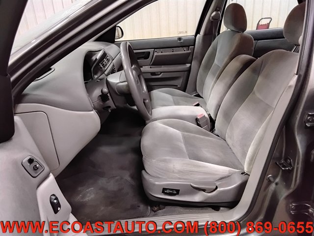 Used 2004 Ford Taurus SE FWD image 10