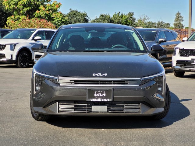 New 2026 Kia K4 FWD image 2
