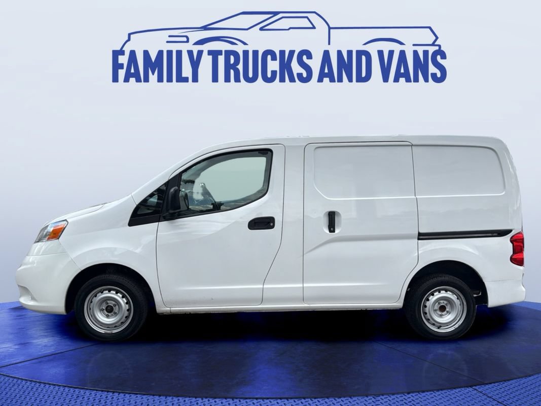 Used 2020 Nissan NV200 S FWD image 2