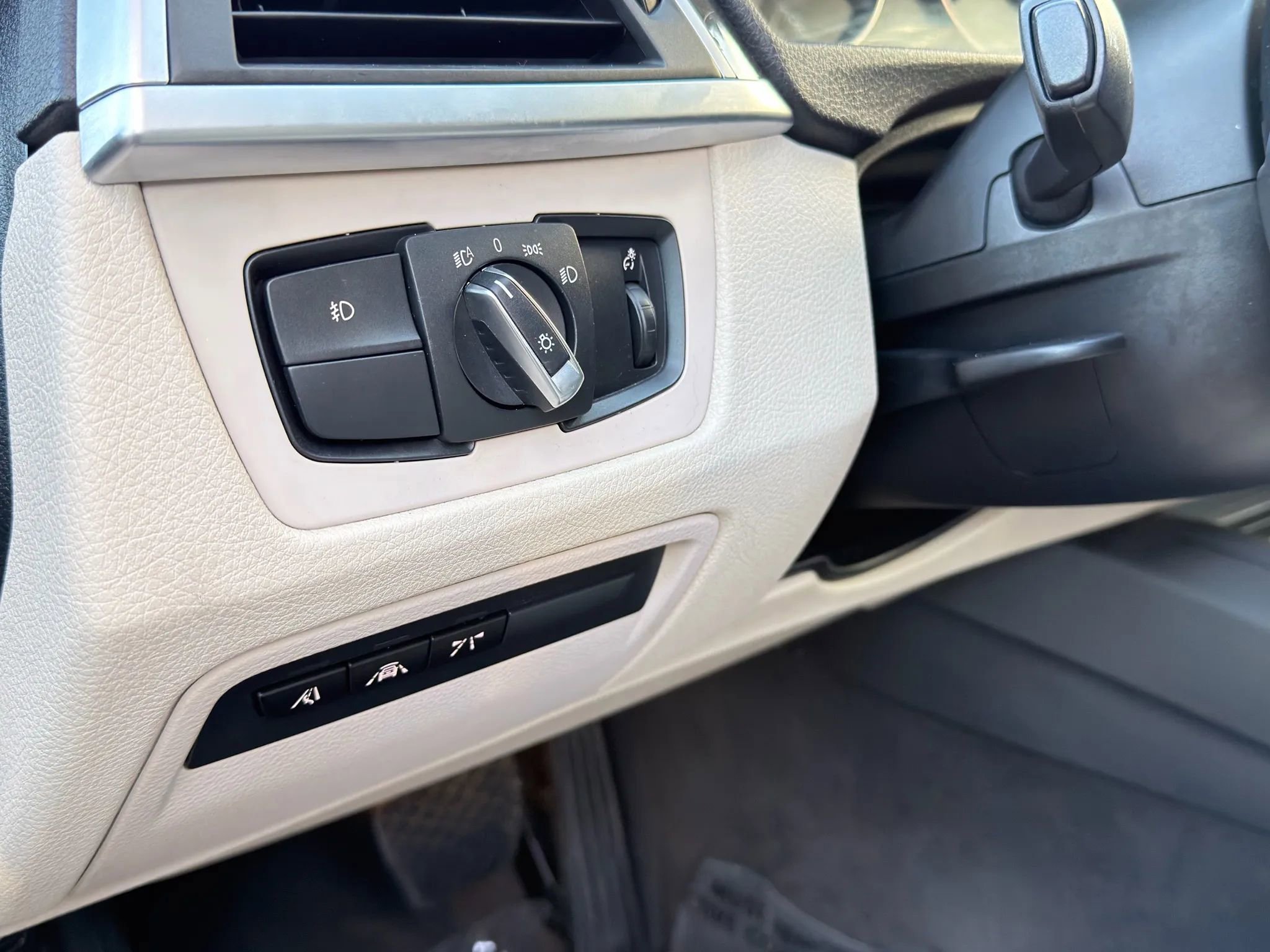 Used 2016 BMW 328i Sedan image 18