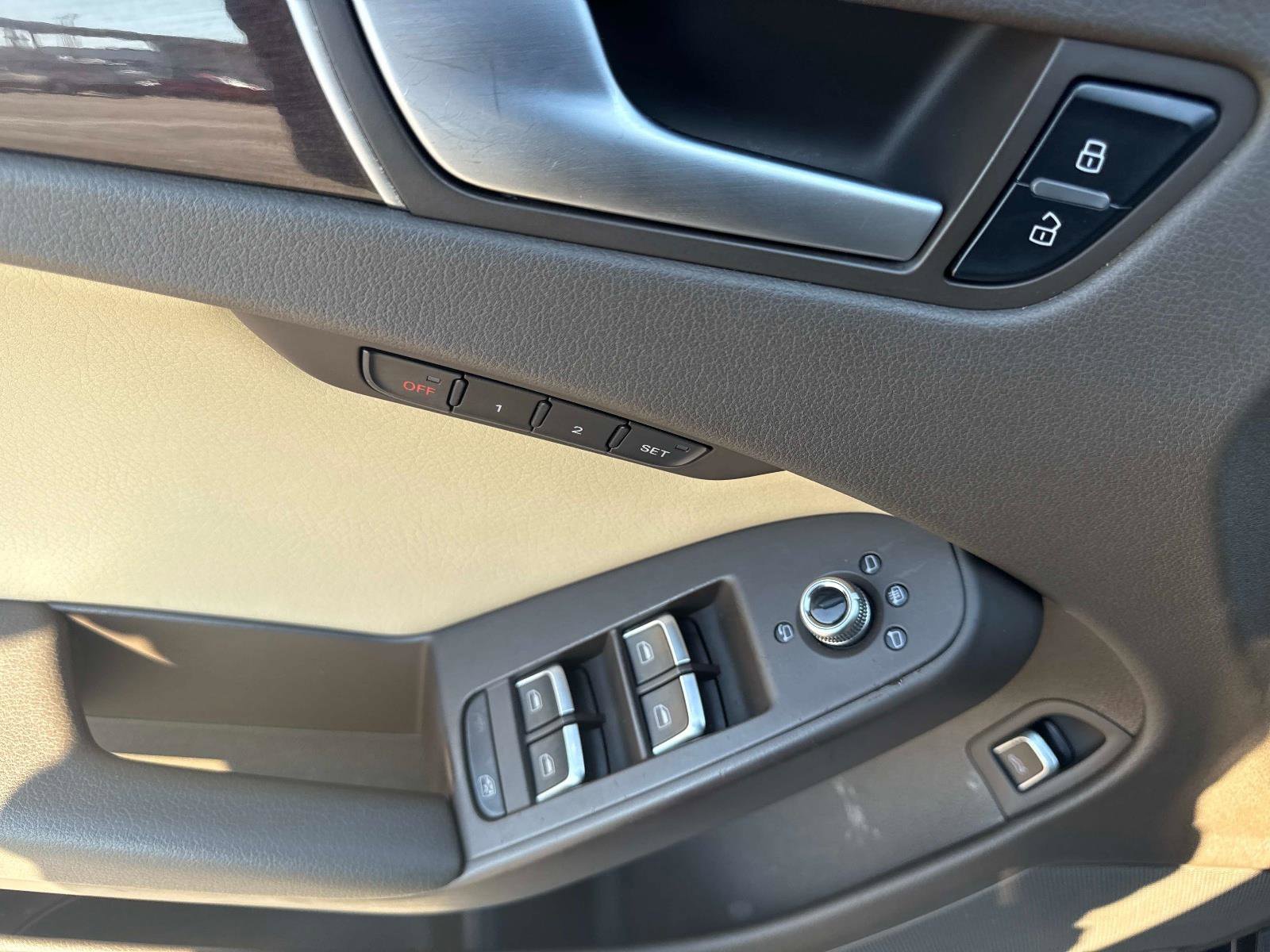 Used 2013 Audi A4 Premium Plus w/ Premium Plus Pkg image 19