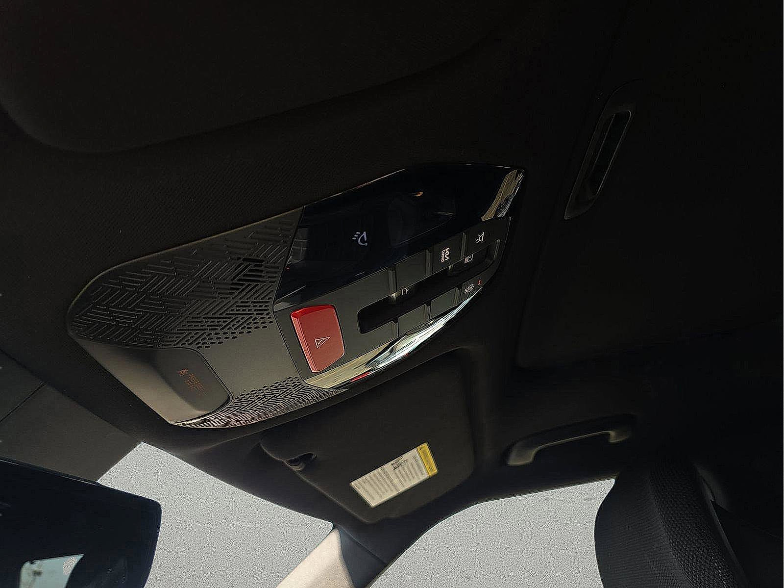 Certified 2026 Kia EV9 Land w/ Nightfall Edition Package image 13