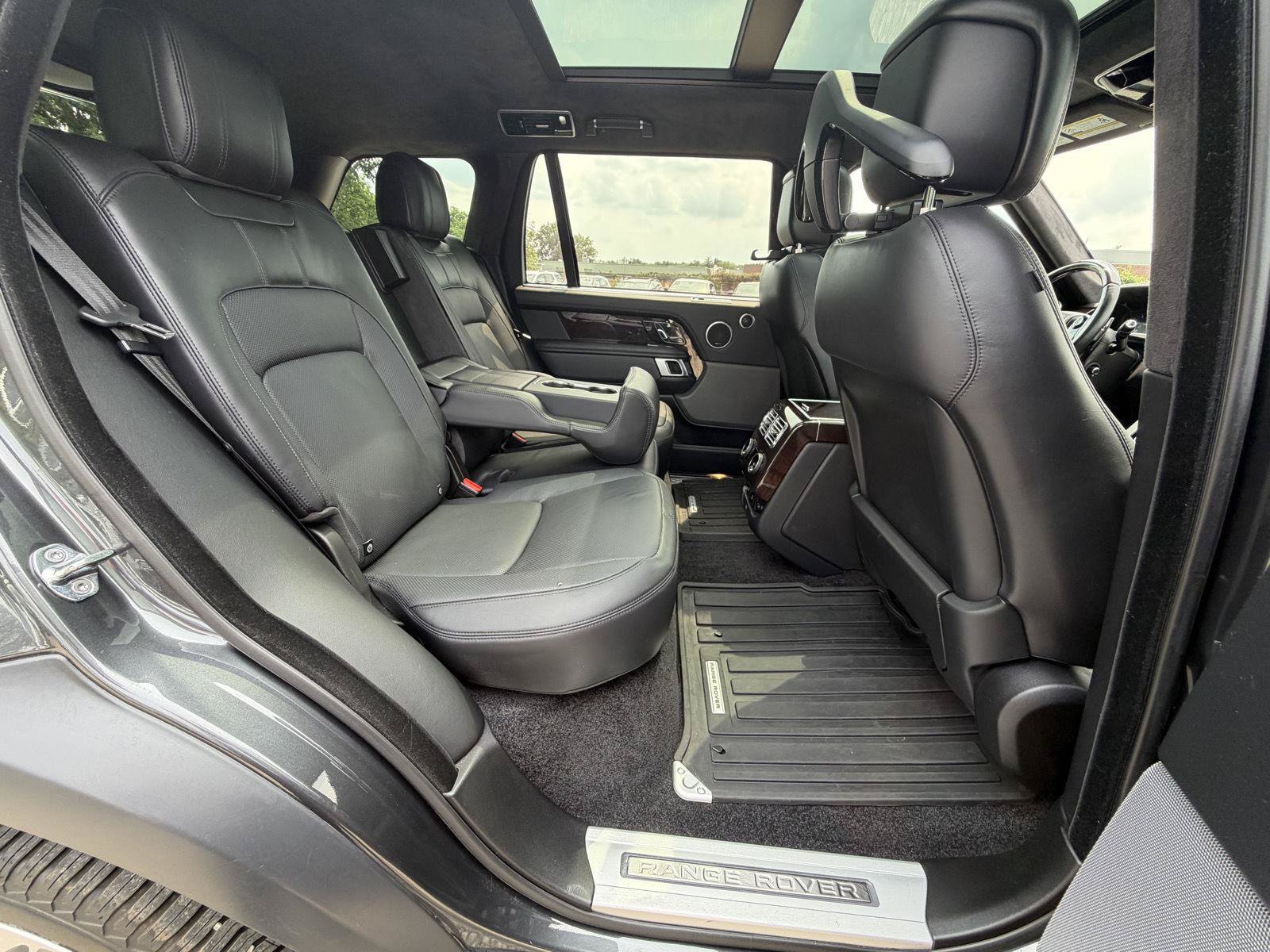 Used 2019 Land Rover Range Rover Long Wheelbase Supercharged AWD/4WD image 35