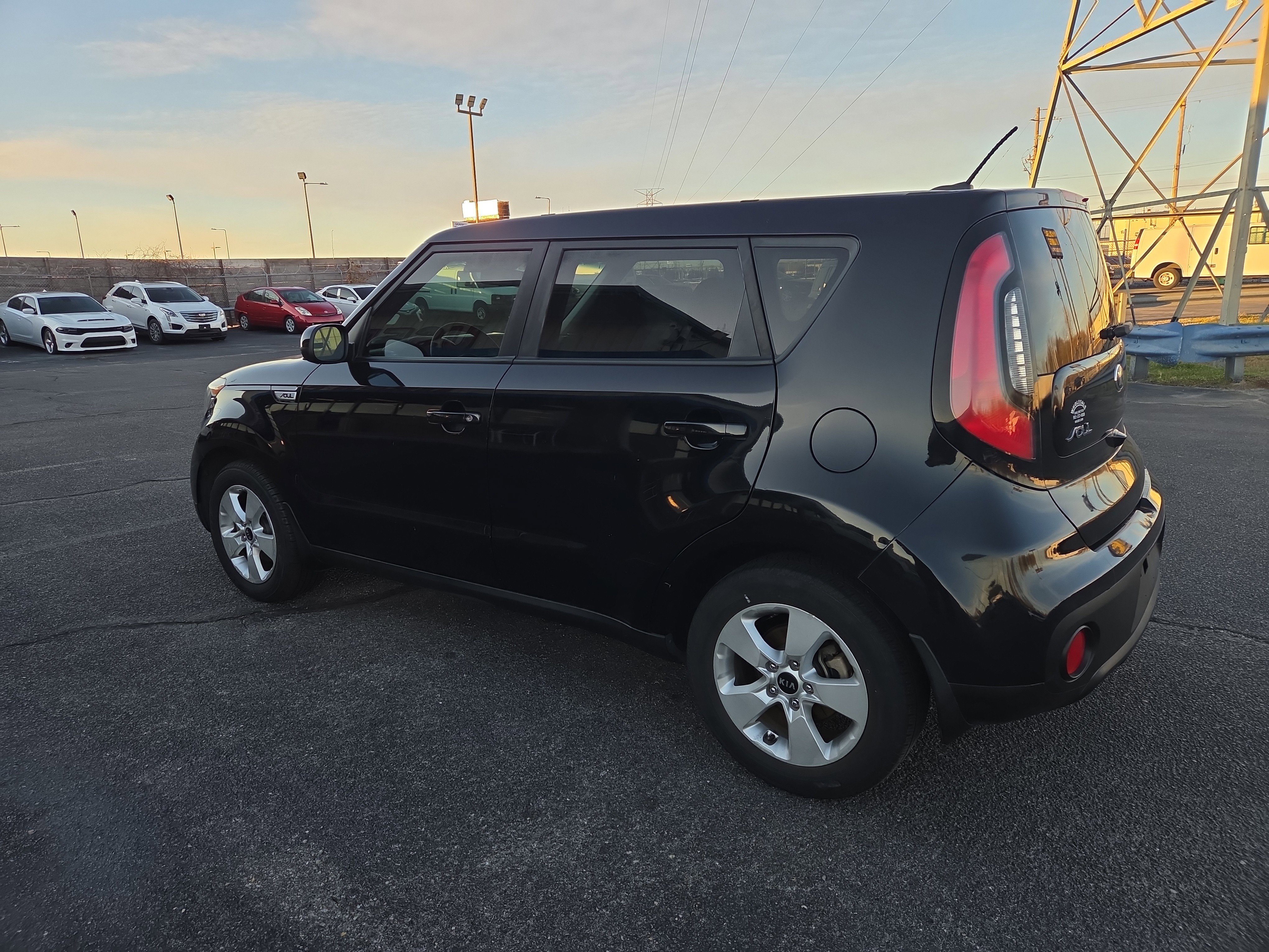 Used 2018 Kia Soul w/ Convenience Package image 3