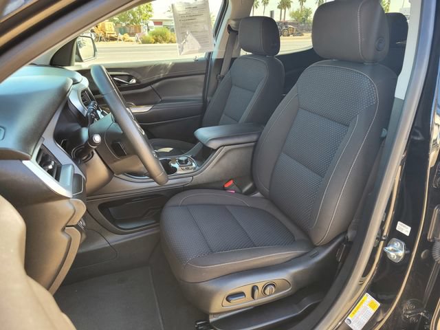 Certified 2023 GMC Acadia SLE w/ Driver Convenience Package FWD image 16