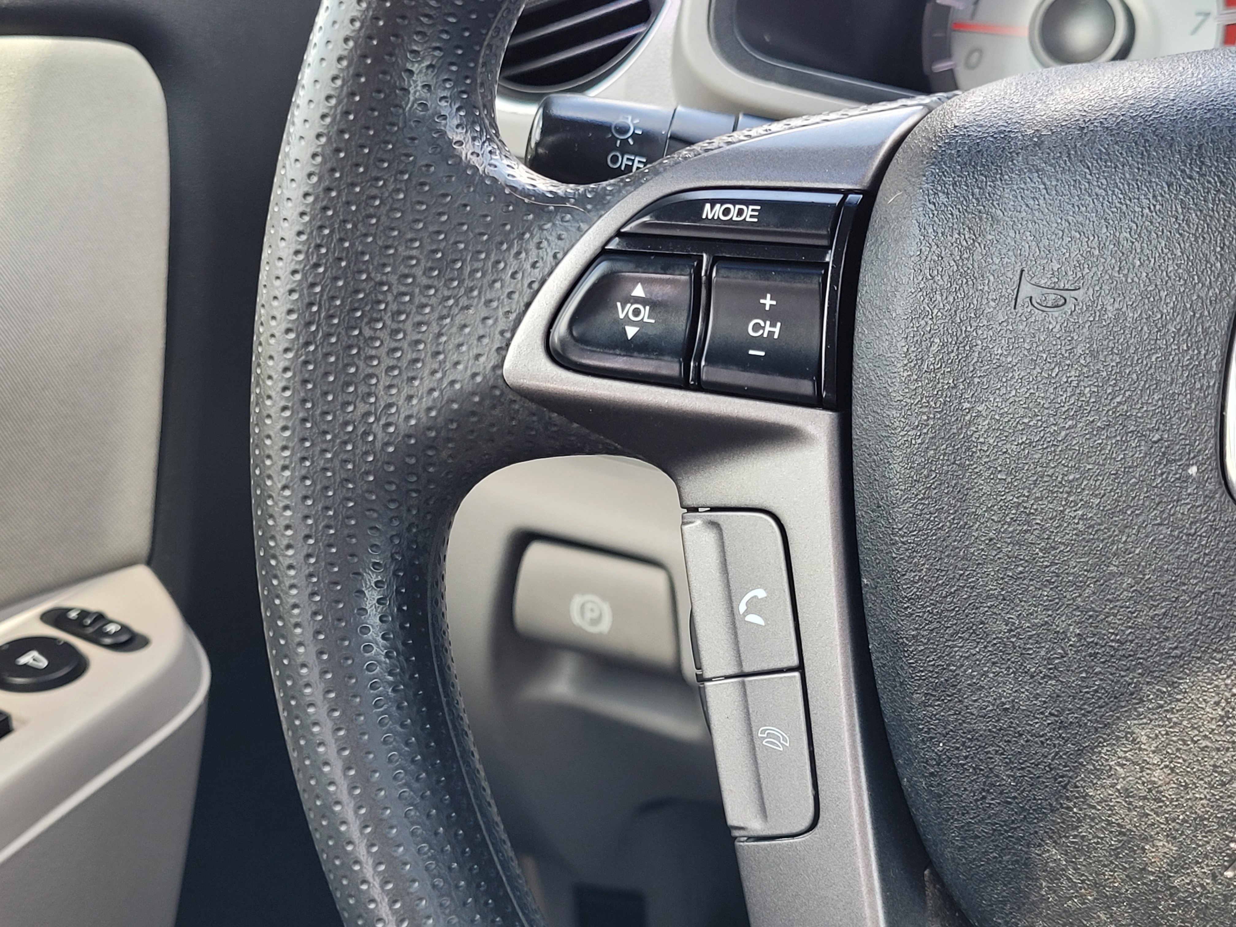 Used 2015 Honda Pilot SE image 14