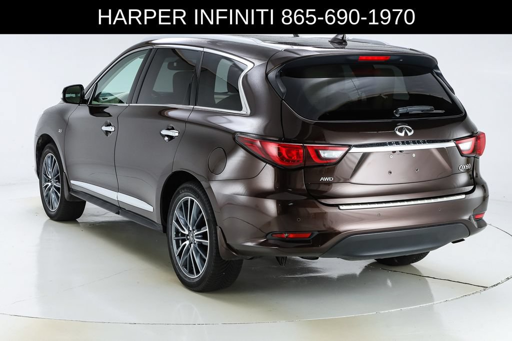 Used 2020 INFINITI QX60 Luxe w/ Sensory Package AWD/4WD image 8