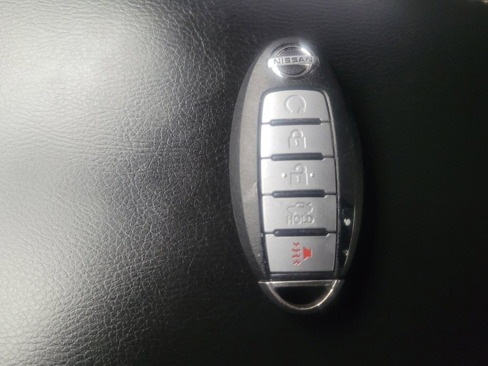 Used 2016 Nissan Maxima Platinum image 32