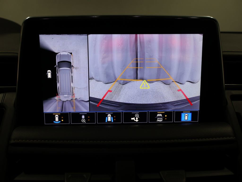 Used 2021 Chevrolet Tahoe Premier w/ Premium Package image 31