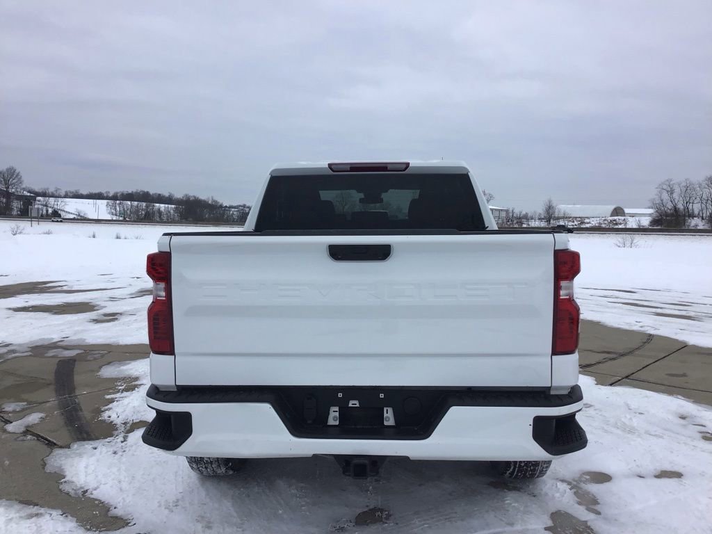 Used 2023 Chevrolet Silverado 1500 Custom image 4