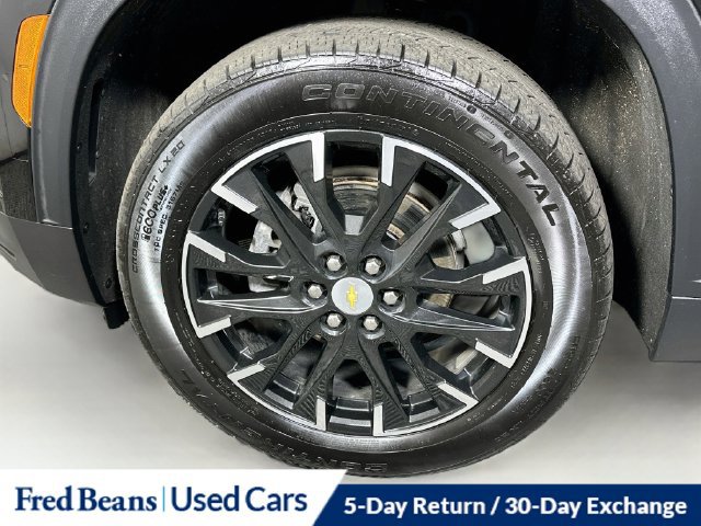 Used 2025 Chevrolet Traverse LT w/ Sun and Wheel Package AWD/4WD image 40
