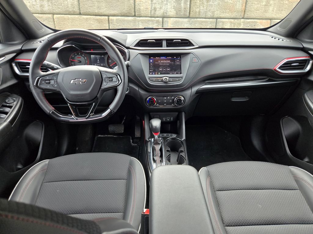 Used 2023 Chevrolet TrailBlazer RS image 18