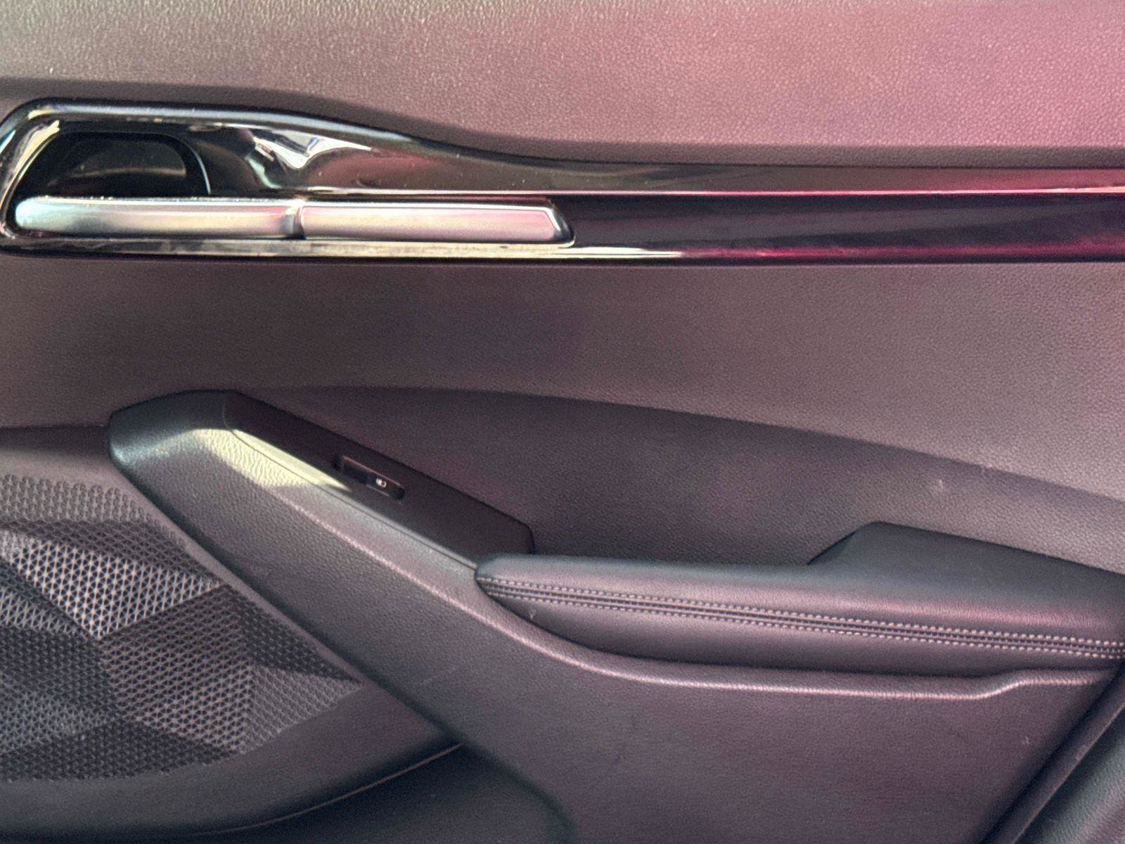 Used 2021 Kia Seltos EX image 13