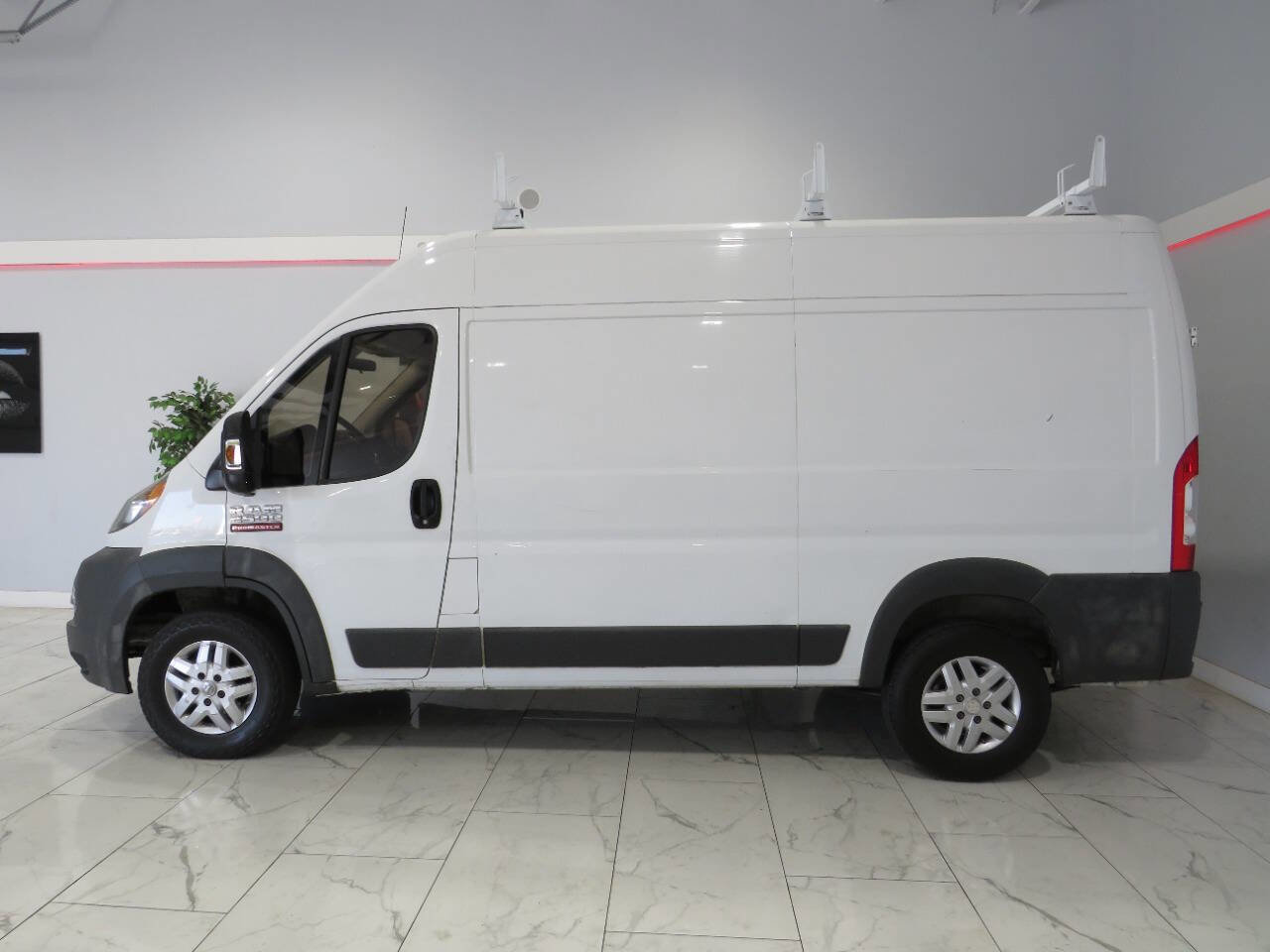 Used 2014 RAM ProMaster 2500 w/ Interior Convenience Group FWD image 6