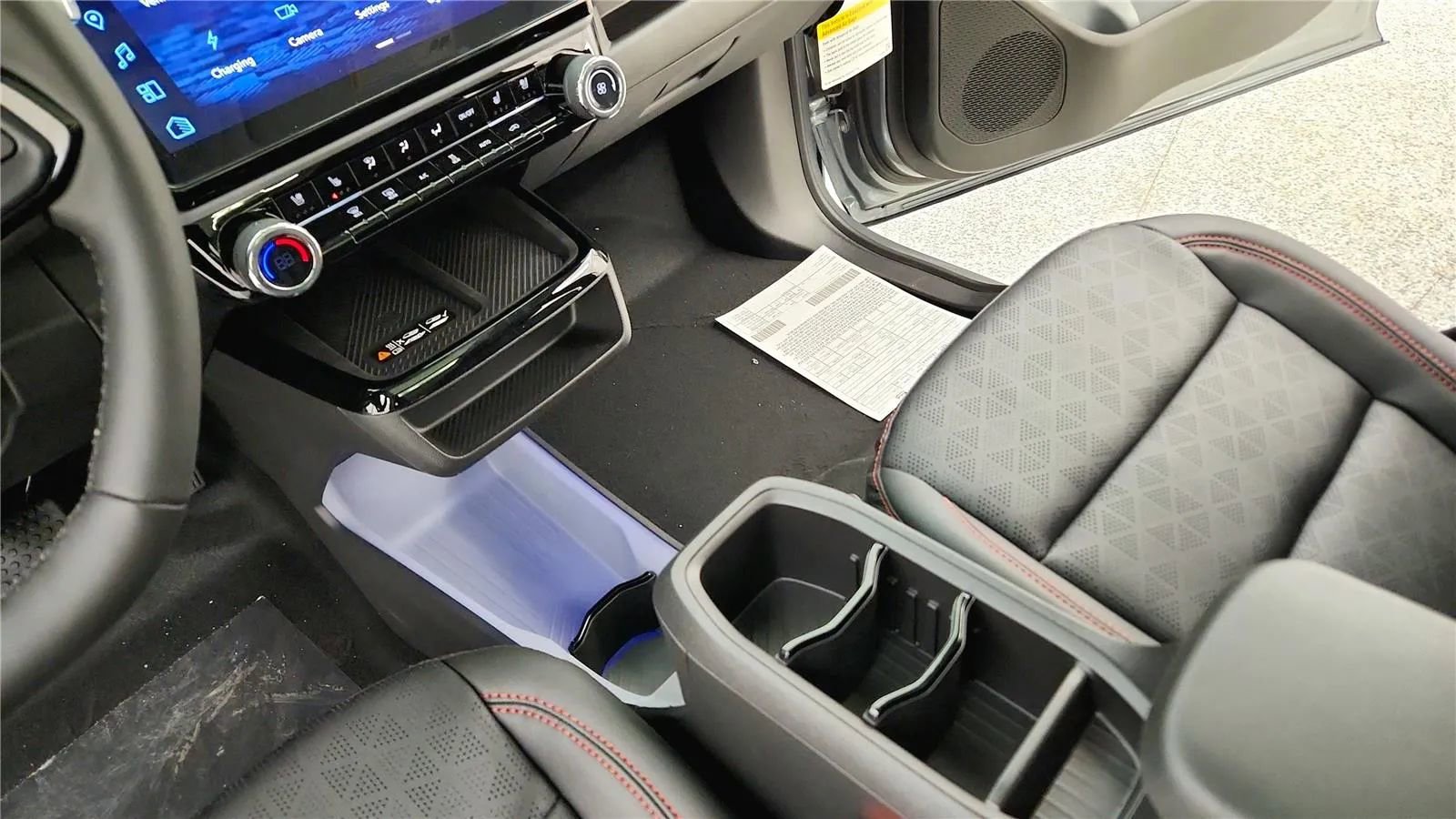 New 2027 Chevrolet Bolt RS w/ Technology Package image 35