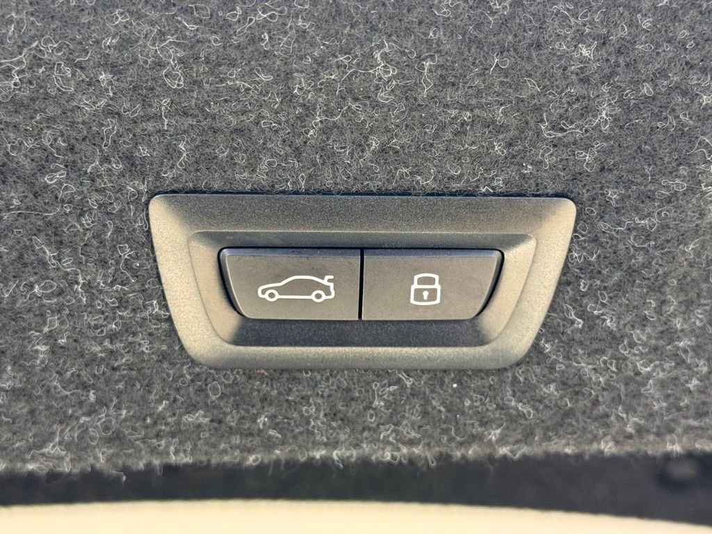 Used 2024 BMW M4 Coupe w/ Executive Package image 14