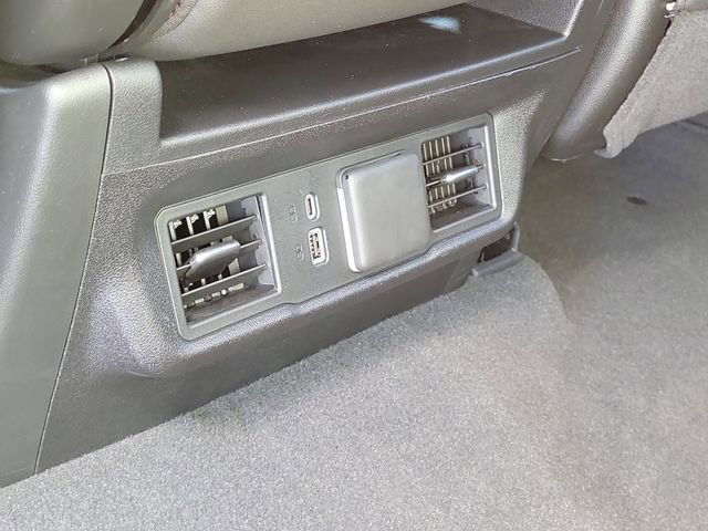 Used 2026 GMC Sierra 1500 SLT image 17