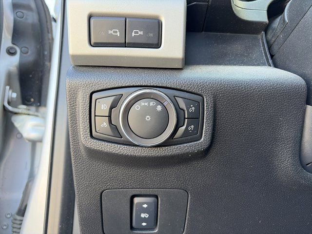 Used 2017 Ford F350 Lariat w/ Chrome Package AWD/4WD image 17