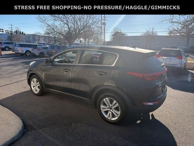 Used 2017 Kia Sportage LX image 6