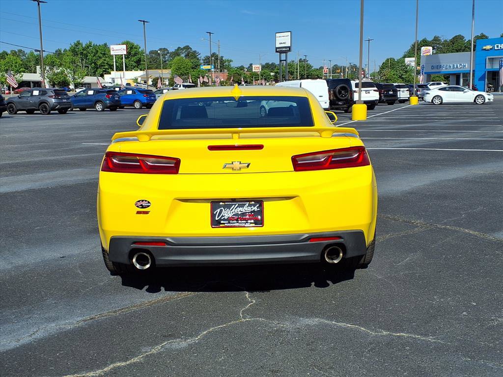 Used 2018 Chevrolet Camaro SS image 17