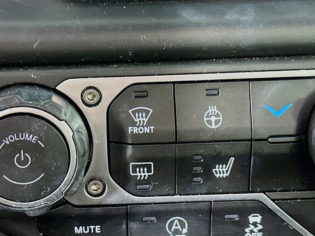 Used 2023 Jeep Wrangler Unlimited Sport AWD/4WD image 19