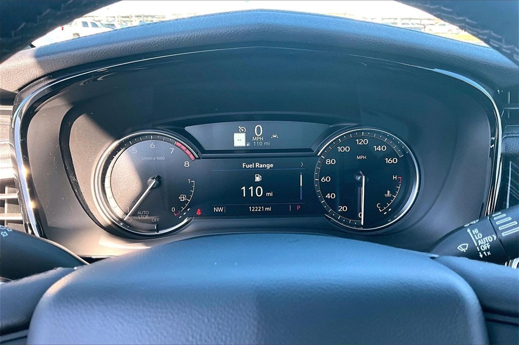 Used 2025 Cadillac XT6 Premium Luxury image 22