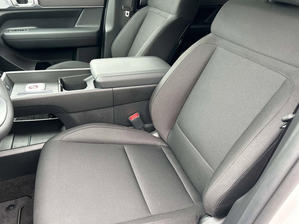 New 2026 Hyundai Santa Fe SE image 15