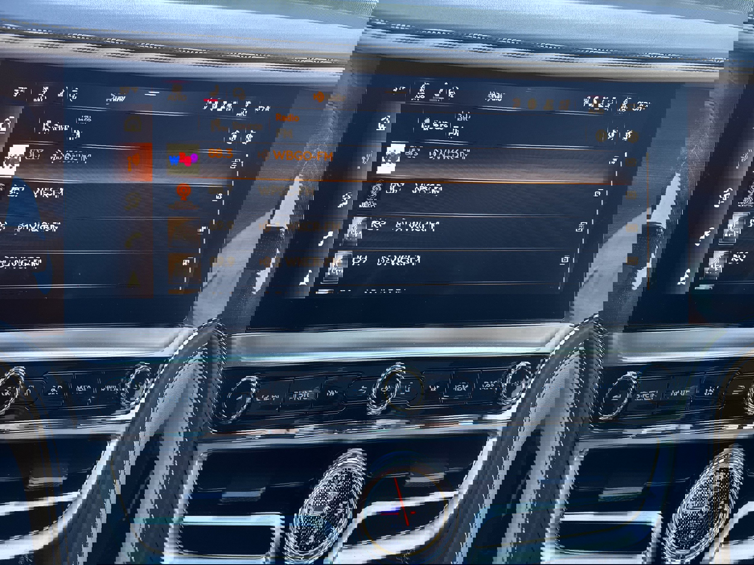 New 2026 Bentley Flying Spur Plug-In Hybrid image 25