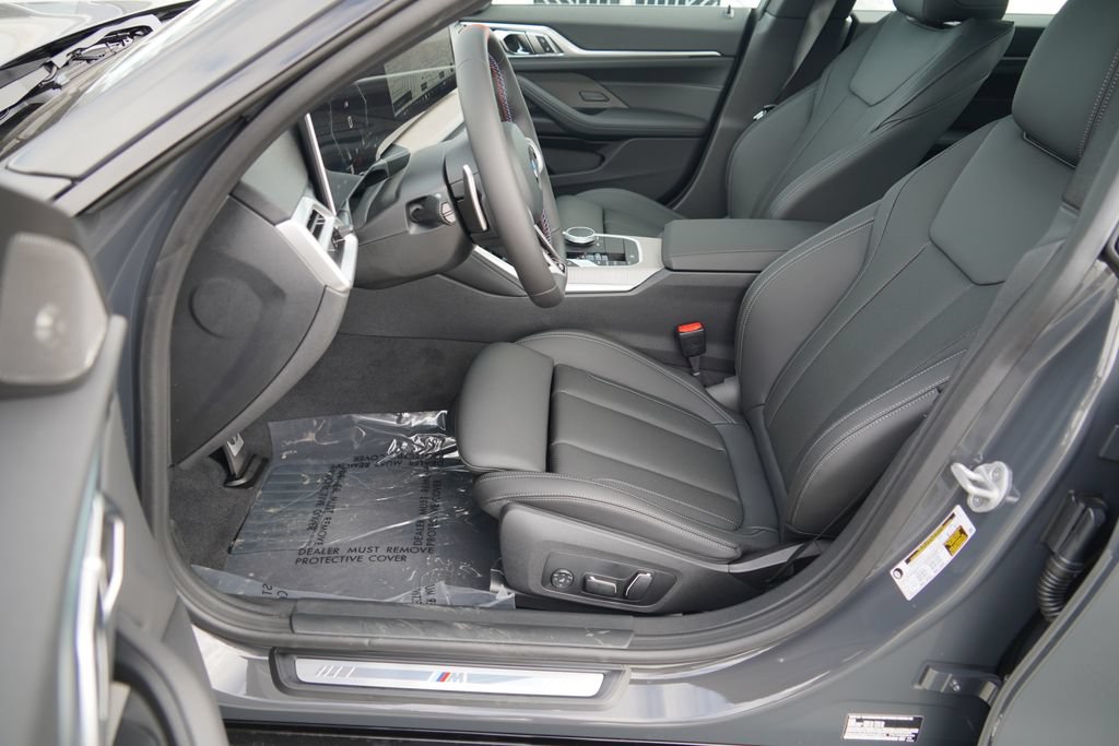 New 2026 BMW M440i w/ Premium Package RWD image 10